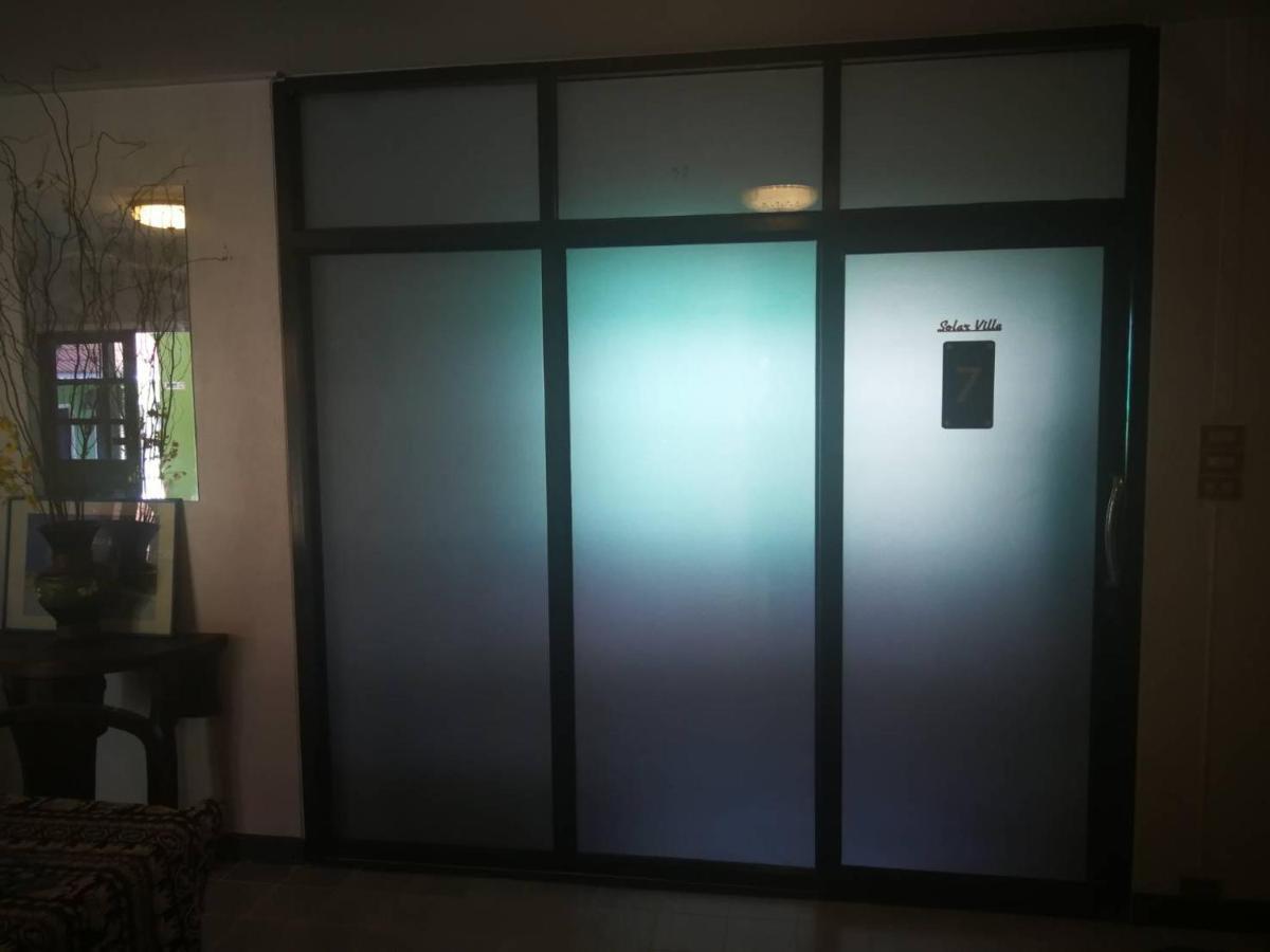 Solar Ville House Chiangmai شيانغ ماي الغرفة الصورة